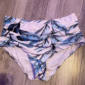 swim bottoms